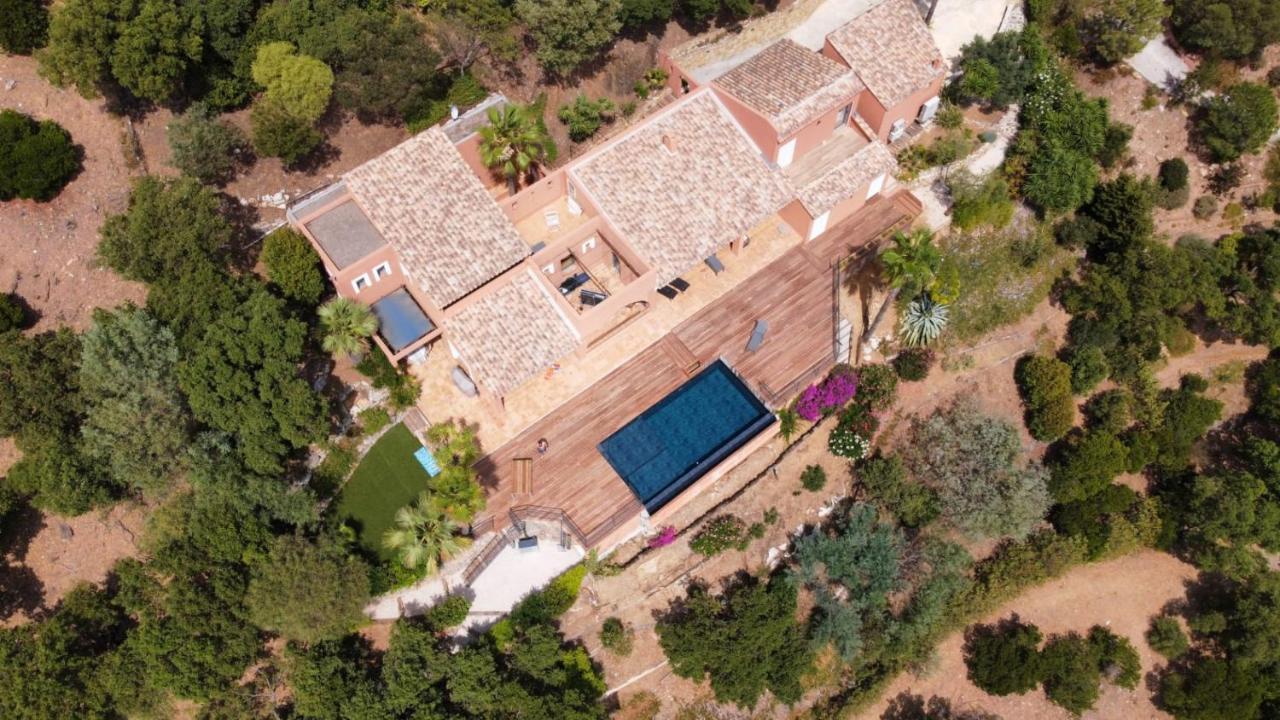 Riad La Londe Екстериор снимка
