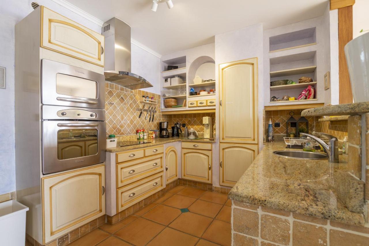 Riad La Londe Екстериор снимка